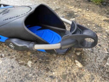 Ploutve BEUCHAT POWER JET Adjustable 2